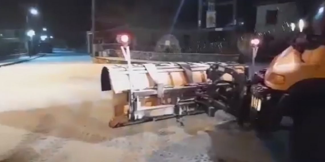 Τα μηχανήματα αποχιονισμού του Δήμου Αμυνταίου βρίσκονται στις επάλξεις -video