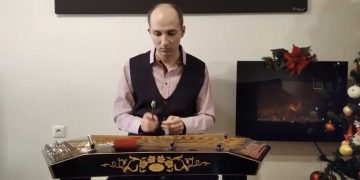 Τα κάλαντα των Φώτων παιγμένα στο Σαντούρι -VIDEO