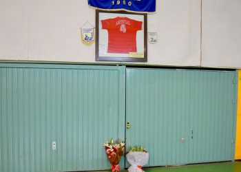 Α2 Γυναικών Χαντ-Μπολ: Εύκολο απόγευμα για τις Ελπίδες Αμυνταίου – Φόρος τιμής στον Γρηγόρη Καναργελίδη