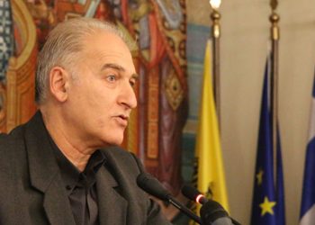 Ο κορωνοϊός, το «δικαίωμά μου» και το κουβαδάκι!- Γράφει ο Χαρίτων Καρανάσιος