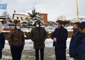 Στο πλευρό των σεισμόπληκτων της Π.Ε. Καστοριάς ο Περιφερειάρχης Δυτικής Μακεδονίας. Επισκέφτηκε τις περιοχές με Δ. Κοζατσάνη και Θ. Μάνο