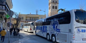 Διαμαρτυρία ιδιοκτητών τουριστικών γραφείων και λεωφορείων στην Κοζάνη- (VIDEO, φωτογραφίες)