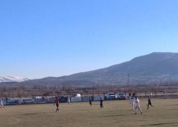 Διατήρησε το απόλυτο στην έδρα του και έμεινε στο -1 από την κορυφή ο Φούφας που κέρδισε 2-0 τον Τιτάνα Σερβίων