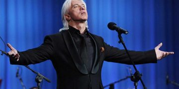 Οι μουσικές επιλογές του e-ptolemeos.gr- Dmitry Hvorostovsky – Dicitencello vuie 2015