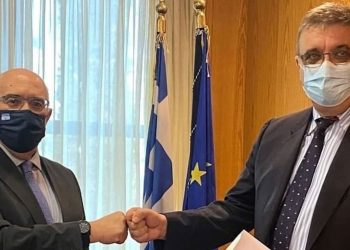 Συνάντηση του Υφ. Μεταφορών Μ. Παπαδόπουλου με τον Πρόεδρο του Πανελλήνιου Ιατρικού Συλλόγου Α. Εξαδάκτυλο για τη διαδικασία ιατρικής εξέτασης στις άδειες οδήγησης