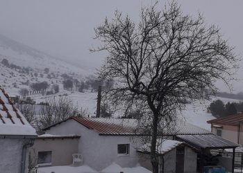 Στα λευκά ξύπνησε η Δυτική Μακεδονία-Φωτογραφίες