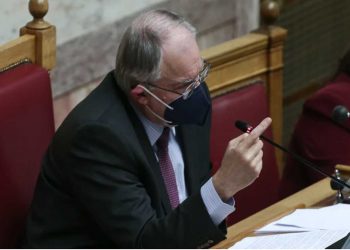 Ένταση στη Βουλή: «’Οχι» Τασούλα σε Ανδρουλάκη -Αρνήθηκε να δώσει αίθουσα στο ΚΙΝΑΛ για να συνεδριάσει η ΚΟ