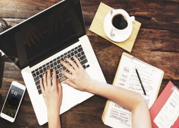 Μέσω τηλεργασίας η επαναλειτουργία των Δημοσίων Υπηρεσιών την Πέμπτη 27 Ιανουαρίου