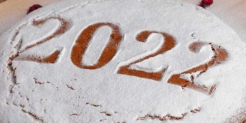 Δείτε πόσο θα κοστίσει η κοπή της πρωτοχρονιάτικης πίτας του Περιφερειακού Συμβουλίου αλλά και 100 κιλά πίτες και βουτήματα για το γραφείο της Αντιπεριφέρειας ΠΕ Κοζάνης