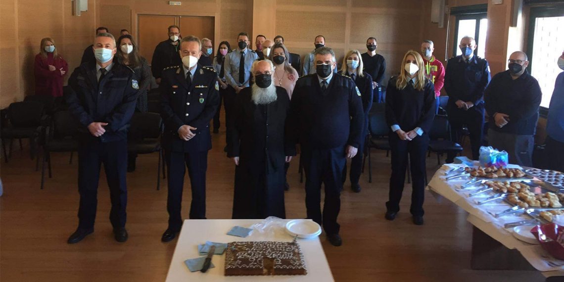 Πρωτοχρονιάτικη πίτα για την Αστυνομική Διεύθυνση Κοζάνης
