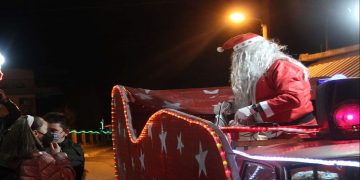 Ο Άγιος Βασίλης μοίρασε δώρα στα παιδιά της Βεγόρας Αμυνταίου