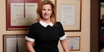 Διάλεξη στους φοιτητές του Προγράμματος Μεταπτυχιακών Σπουδών (ΠΜΣ) του ΠΔΜ «Ενεργειακές επενδύσεις και περιβάλλον» παρέδωσε η κ. Βίβιαν Μπουζάλη, Γεν. Δ/ τρια Επικοινωνίας και Στρατηγικής Marketing της ΜΥΤΙΛΗΝΑΙΟΣ Α.Ε.