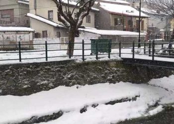 Το “έστρωσε” για τα καλά στη Φλώρινα  (βίντεο)