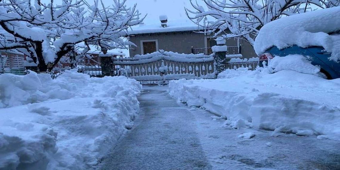Το έστρωσε για τα καλά στην Υδρούσα Φλώρινας (φωτ.)