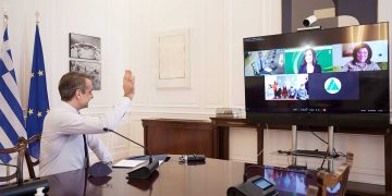 Με τους μαθητές και εκπαιδευτικούς του Εργαστηρίου Ειδικής Επαγγελματικής Εκπαίδευσης Κοζάνης συνομίλησε διαδικτυακά ο Πρωθυπουργός (VIDEO)