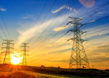 Μελέτη ΑΠΘ: Αν δεν ήταν οι ΑΠΕ στη χώρα μας, η χονδρεμπορική του ρεύματος θα ήταν 83 ευρώ/MWh υψηλότερη! – Τα αναλυτικά στοιχεία