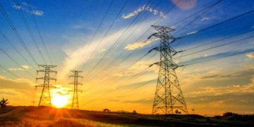 Μελέτη ΑΠΘ: Αν δεν ήταν οι ΑΠΕ στη χώρα μας, η χονδρεμπορική του ρεύματος θα ήταν 83 ευρώ/MWh υψηλότερη! – Τα αναλυτικά στοιχεία