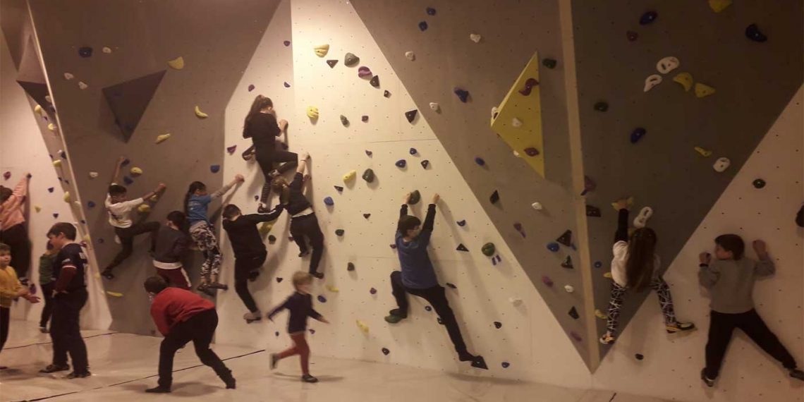 Πίστα αναρρίχησης κατασκευάστηκε στο κλειστό γυμναστήριο Νεστορίου