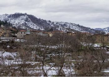 Ανταρτικό Φλώρινας: Υπέροχη θέα και κορυφαίο αγριογούρουνο στον φούρνο