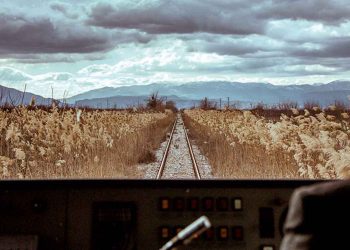 Φλώρινα: Ταξιδεύουμε με τρένο στην πιο γοητευτική πόλη του χειμώνα