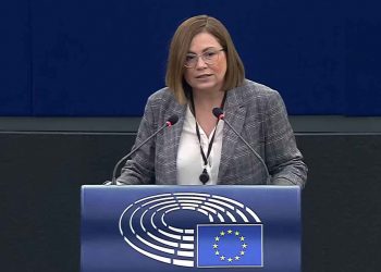 Μαρία Σπυράκη:  Η δημόσια αποδοχή «κλειδί» για την επέκταση των υπεράκτιων ανανεώσιμων πηγών ενέργειας (Βίντεο)