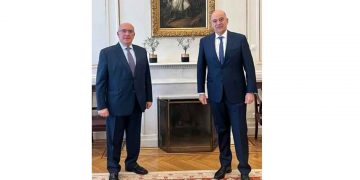 Συνάντηση εργασίας του Υφυπουργού Μεταφορών Μιχάλη Παπαδόπουλου με τον Υπουργό Εξωτερικών Νίκο Δένδια