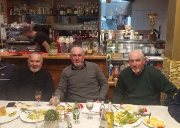 Την πίτα του για τη νέα χρονιά έκοψε ο Τιτάν Σερβίων (φωτογραφίες)