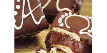 Εύκολα παστάκια σοκολάτας με μπισκότα πτι-μπερ