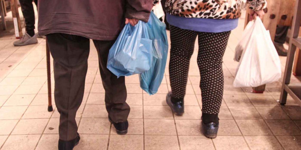 Ίλιον: Σταματά η δίωξη της ηλικιωμένης που έκλεψε σε σούπερ μάρκετ με παρέμβαση Γεωργιάδη