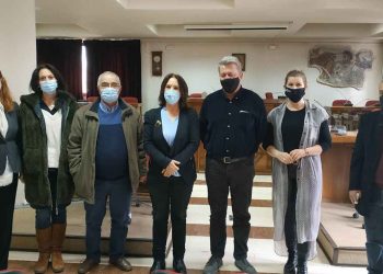 Καλλιόπη Βέττα:  «Συνάντηση με Δ.Σ. Συλλόγου Εργαζομένων Δήμου Εορδαίας – Επίσκεψη στον Βρεφονηπιακό Σταθμό Μποδοσάκειου»