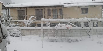 Κακοκαιρία: Επί ποδός από τα ξημερώματα ο μηχανισμός του Δήμου Εορδαίας-Απεγκλωβισμός 4 ατόμων σε ορειβατικό καταφύγιο