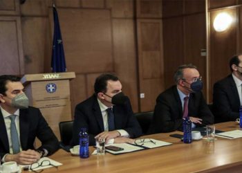 Συνάντηση ΥΠΑΑΤ Γ. Γεωργαντά με την Πανελλαδική Αγροτών: Με 860 + 400 εκατ. ευρώ η κυβέρνηση στηρίζει την πρωτογενή παραγωγή