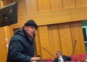 Ένταση Κασαπίδη- Μόσχου για φερόμενες μεγάλες επενδύσεις στη Δυτική Μακεδονία- Η αναφορά του αγροτοσυνδικαλιστή από την Καστοριά που έβαλε φωτιά στο Περιφερειακό Συμβούλιο- VIDEO