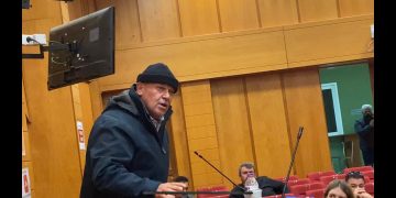 Ένταση Κασαπίδη- Μόσχου για φερόμενες μεγάλες επενδύσεις στη Δυτική Μακεδονία- Η αναφορά του αγροτοσυνδικαλιστή από την Καστοριά που έβαλε φωτιά στο Περιφερειακό Συμβούλιο- VIDEO