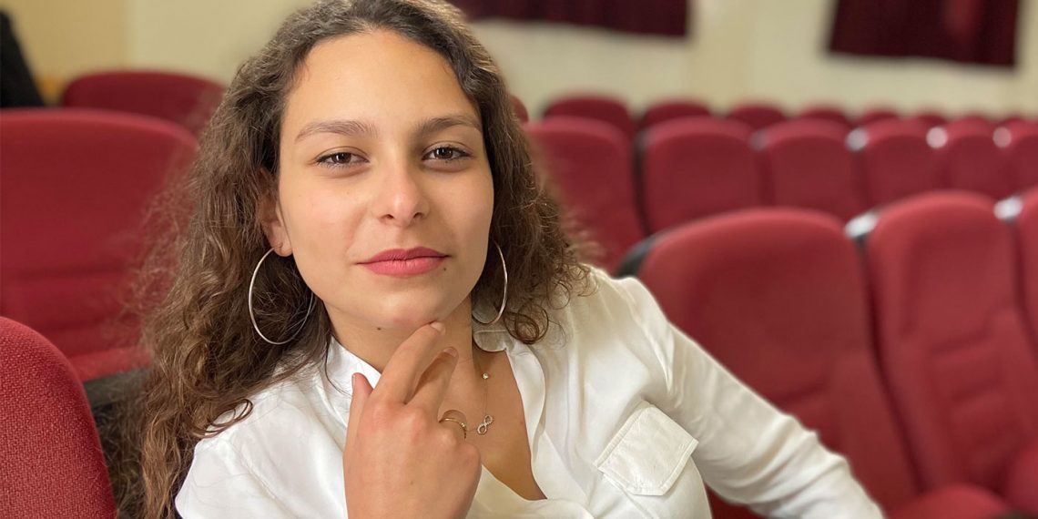 Το θέατρο είναι η ίδια η ζωή-Με αφορμή την παγκόσμια μέρα θεάτρου.  Γράφει η Αριστέα Αδαμίδου