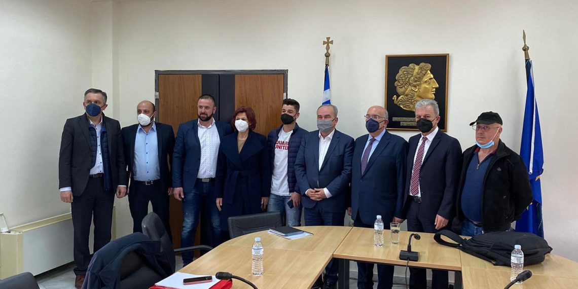 Τι δήλωσαν οι κάτοικοι της Ακρινής για την πρόταση της κυβέρνησης- Μοιρασμένες οι αντιδράσεις(βίντεο)