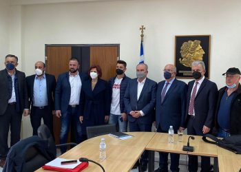 Τι δήλωσαν οι κάτοικοι της Ακρινής για την πρόταση της κυβέρνησης- Μοιρασμένες οι αντιδράσεις(βίντεο)