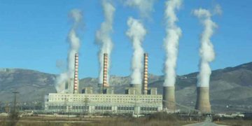 Στην τεφρολεκάνη και πάλι το πρόβλημα στη μονάδα 4 του ΑΗΣ Αγ. Δημητρίου- Υπεράνθρωπες προσπάθειες των εργαζομένων- Άγνωστη η ώρα επαναφοράς- Έκαψε τα αποθέματα πετρελαίου η ΔΕΥΑΚ για την Τηλεθέρμανση, αγοράζει νέες ποσότητες