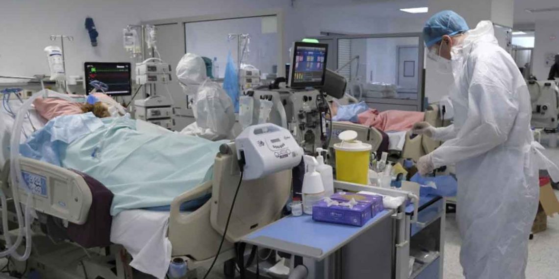 Κιάτο: 46χρονη κατέληξε από αλλαντίαση που της προκάλεσαν φασολάκια – Διασωληνωμένη η μητέρα της