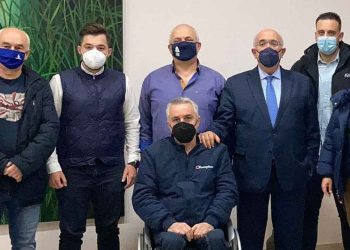 Με την παρουσία του Υφυπουργού Μεταφορών Μ. Παπαδόπουλο έκοψε την Πρωτοχρονιάτικη πίτα η ΔΗΜ.Τ.Ο. της ΝΔ Σερβίων