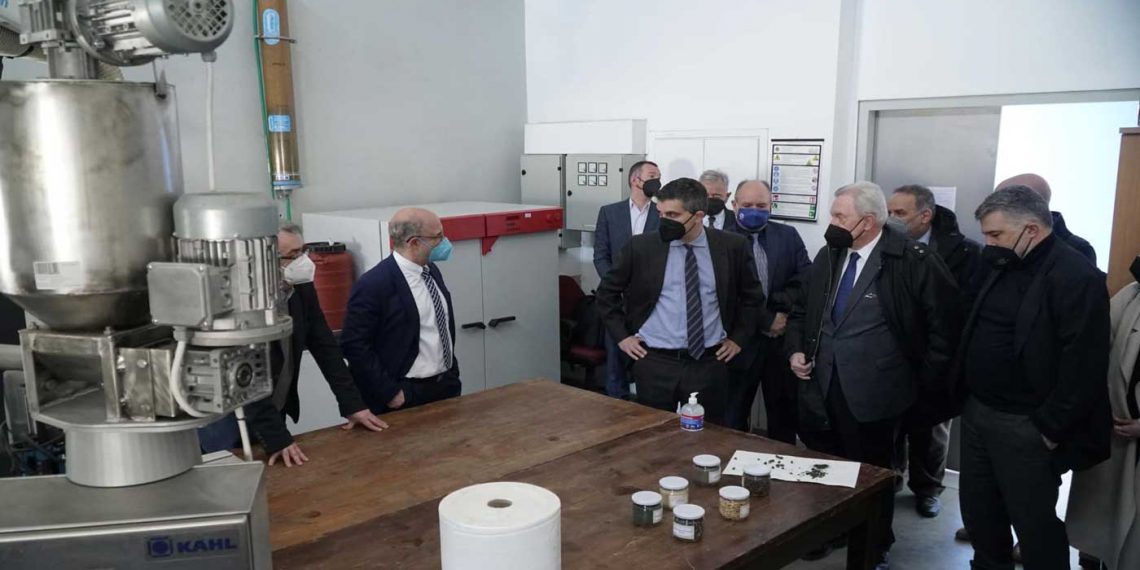 Η ανάρτηση του Χρ. Δήμα για τα εγκαίνια του ΕΚΕΤΑ: “Πλέον, από την Πτολεμαΐδα θα προάγονται από τους Έλληνες επιστήμονες υψηλής στάθμης ερευνητικά αποτελέσματα”