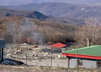 Έκρηξη σε εργοστάσιο στην Ιτέα Γρεβενών: Τρία άτομα αγνοούνται(φωτογραφίες)