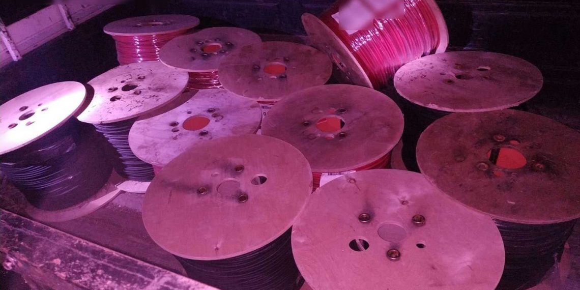 12 στροφεία ηλεκτρικών καλωδίων αξίας 6000 ευρώ είχε κλέψει 26χρονος στην Καστοριά που συνελήφθη   