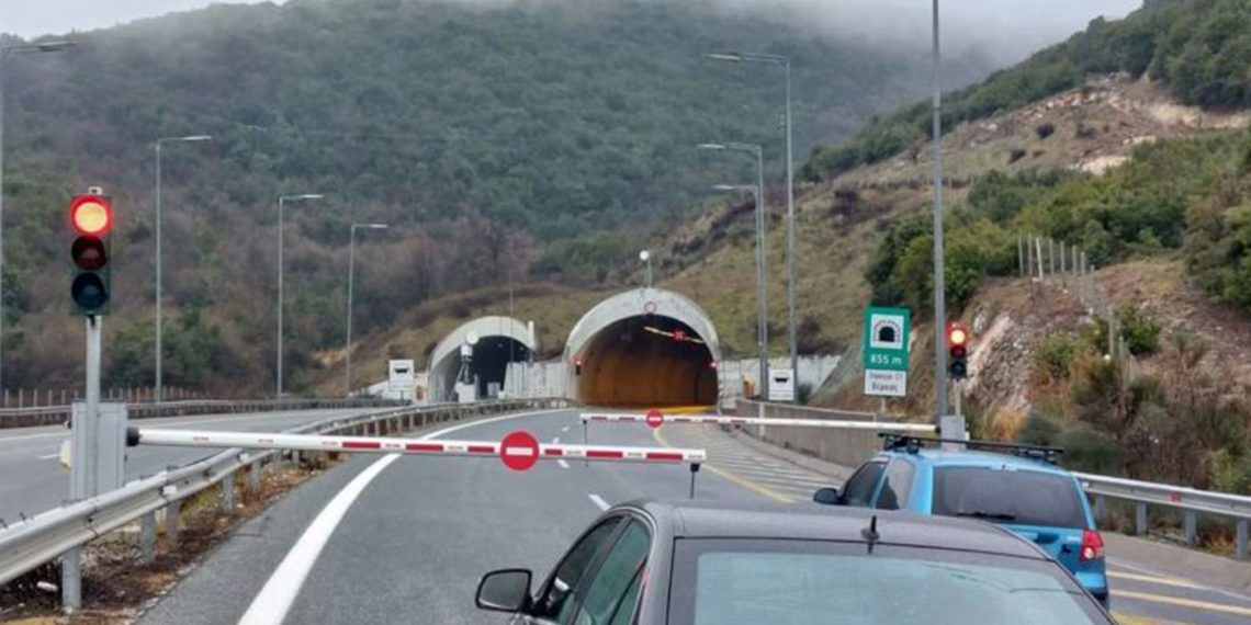 Καραμπόλα στα διόδια της Εγνατίας οδού στον Πολύμυλο