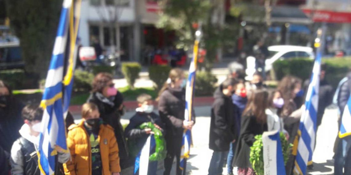 Με καταθέσεις Στεφάνων από τα Σχολεία στα Ηρώα της Πόλης , ξεκίνησε το εορταστικό πρόγραμμα, για την Εθνική Επέτειο της 25ης Μαρτίου 1821 στο Δήμο Εορδαίας! (της Κούλας Πουλασιχίδου)