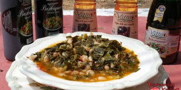 Ποντιακές συνταγές: Μαυρολάχανα με φασούλια