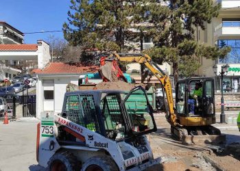 Σε εντατικούς ρυθμούς οι εργασίες διαμόρφωσης του εξωτερικού χώρου του Μαμάτσειου