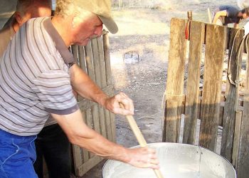Στην Άυλη Πολιτιστική Κληρονομιά της Ελλάδας το Μανούρι Βλάστης -Ποιοι συντέλεσαν για να πραγματοποιηθεί