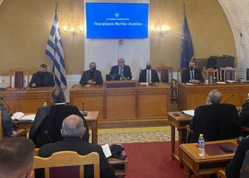 Μιχάλης Παπαδόπουλος: Σε εφαρμογή το πιλοτικό πρόγραμμα αντικατάστασης ΤΑΞΙ αυτοκινήτων με επιβατηγά οχήματα από έξι έως εννέα θέσεων στην Περιφέρεια Νοτίου Αιγαίου