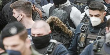 Ρούλα Πισπιρίγκου: Στην ανακρίτρια με πρωτοφανή αστυνομικά μέτρα